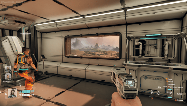 Ein Spieler in einem futuristischen Raum mit einem Fenster, das eine Landschaft mit Bergen und Tälern zeigt.